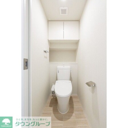 コンフォリア東新宿の物件内観写真